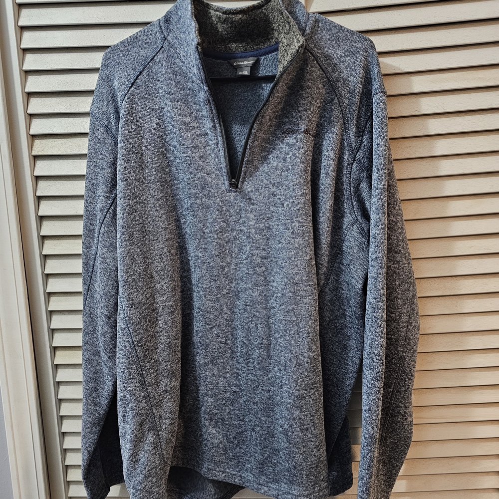 Eddie Bauer Men's Heathered Gray Zip-Up Sweater